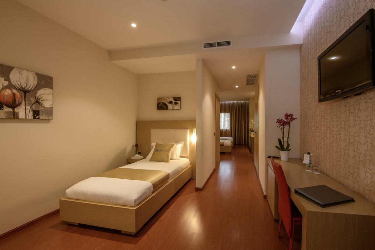 Sky 2 Hotel Tirana Zewnętrze zdjęcie